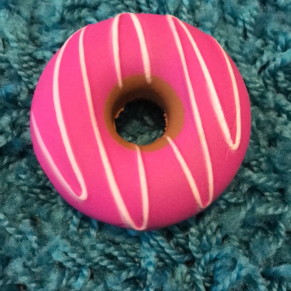 ⛱️2/$5⛱️Soft, Squish Donut